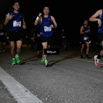 Runner Photo 7443965