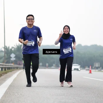 Runner Photo 7443972