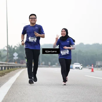 Runner Photo 7443977