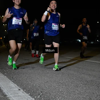 Runner Photo 7443980