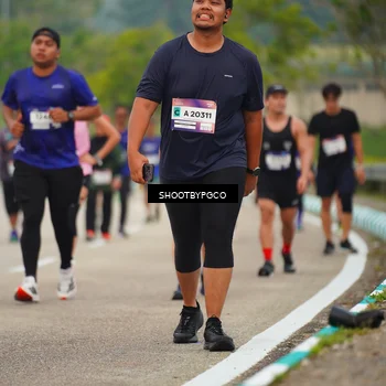 Runner Photo 7443981