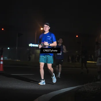 Runner Photo 7443988