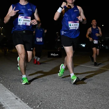 Runner Photo 7443996