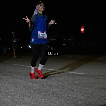 Runner Photo 7444000
