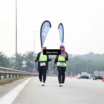Runner Photo 7444030