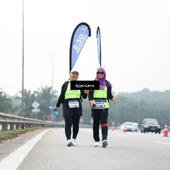 Runner Photo 7444035
