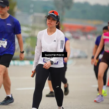 Runner Photo 7444044