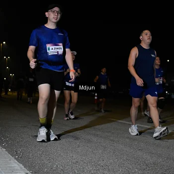 Runner Photo 7444049