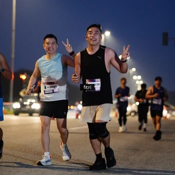 Runner Photo 7444057