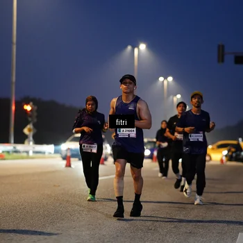 Runner Photo 7444072
