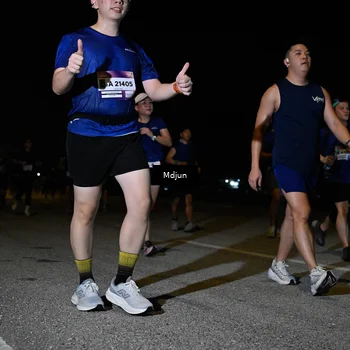Runner Photo 7444075