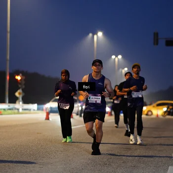 Runner Photo 7444080