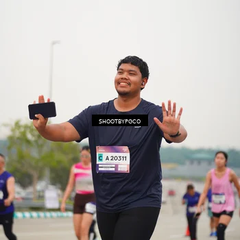 Runner Photo 7444102