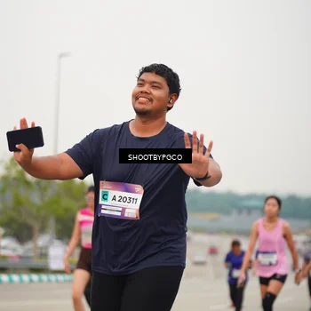 Runner Photo 7444119
