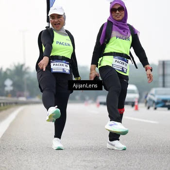 Runner Photo 7444128
