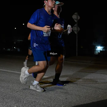 Runner Photo 7444134