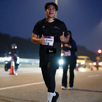 Runner Photo 7444139