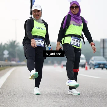 Runner Photo 7444141