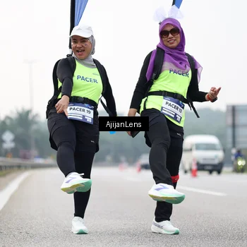 Runner Photo 7444143