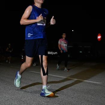 Runner Photo 7444144
