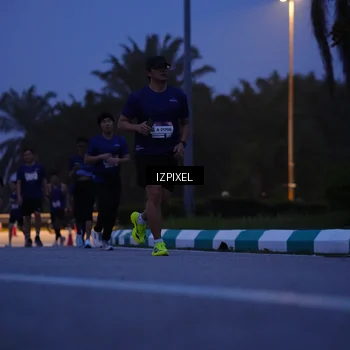 Runner Photo 7444153