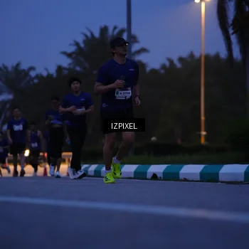 Runner Photo 7444154