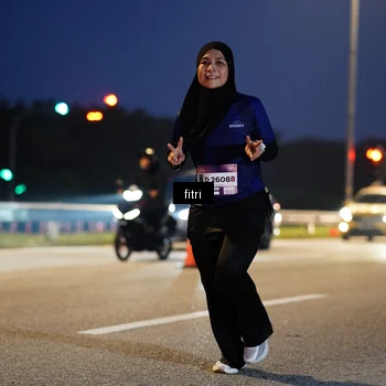 Runner Photo 7444157