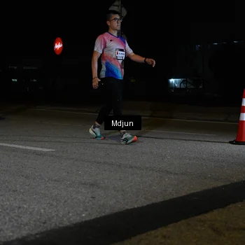 Runner Photo 7444181