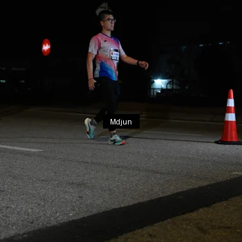 Runner Photo 7444184