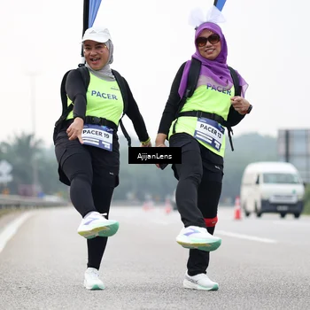 Runner Photo 7444205