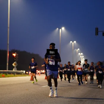 Runner Photo 7444233