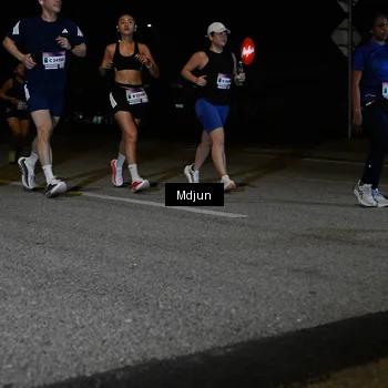 Runner Photo 7444251