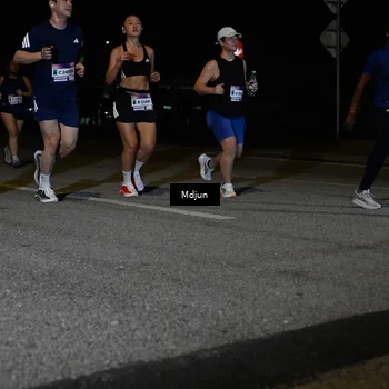 Runner Photo 7444257