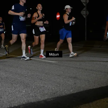 Runner Photo 7444263