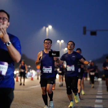 Runner Photo 7444295