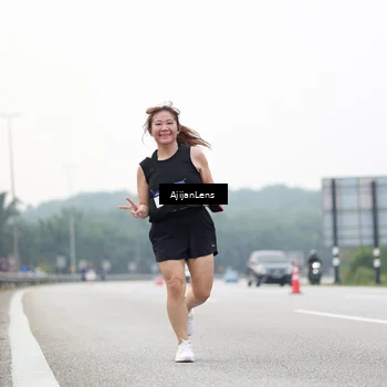 Runner Photo 7444305