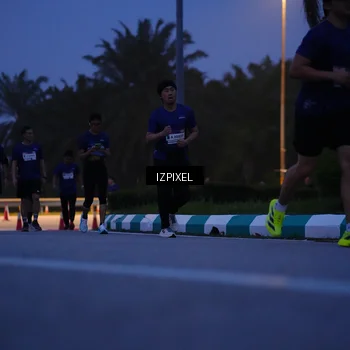 Runner Photo 7444340