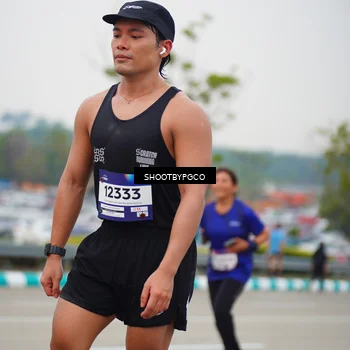 Runner Photo 7444343