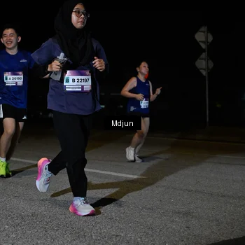 Runner Photo 7444364