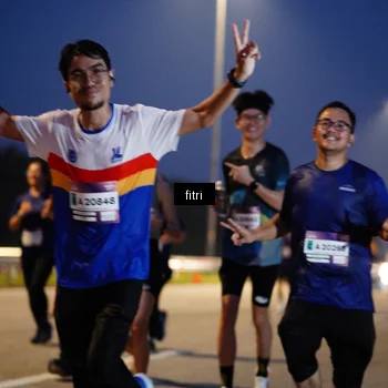 Runner Photo 7444370