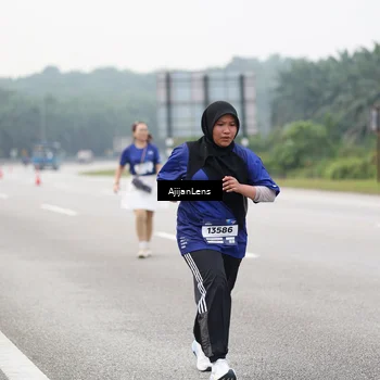 Runner Photo 7444373