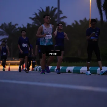 Runner Photo 7444381