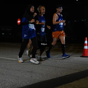Runner Photo 7444395