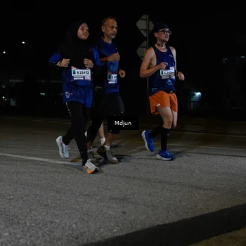 Runner Photo 7444400