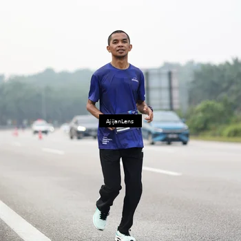 Runner Photo 7444401