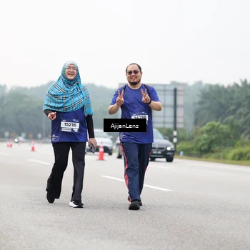 Runner Photo 7444423