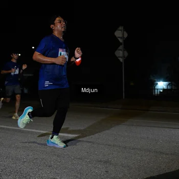 Runner Photo 7444464
