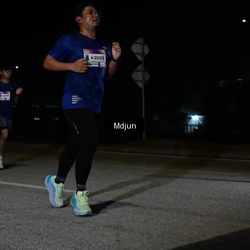 Runner Photo 7444465