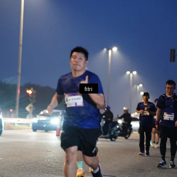 Runner Photo 7444467