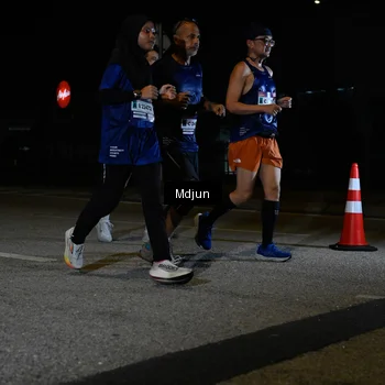 Runner Photo 7444469